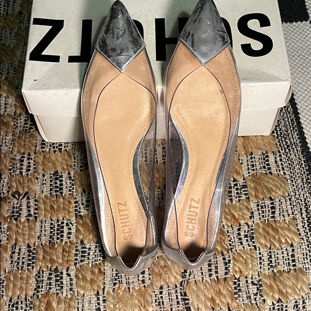 SCHUTZ Women's Silver and Tan Flats